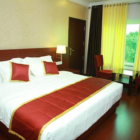 Seashore Residency Kodungallur Экстерьер фото