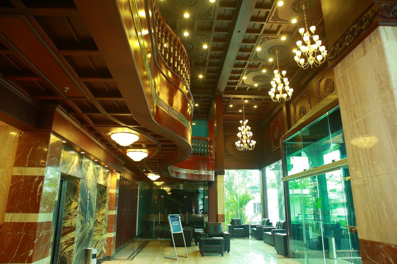 Seashore Residency Kodungallur Экстерьер фото