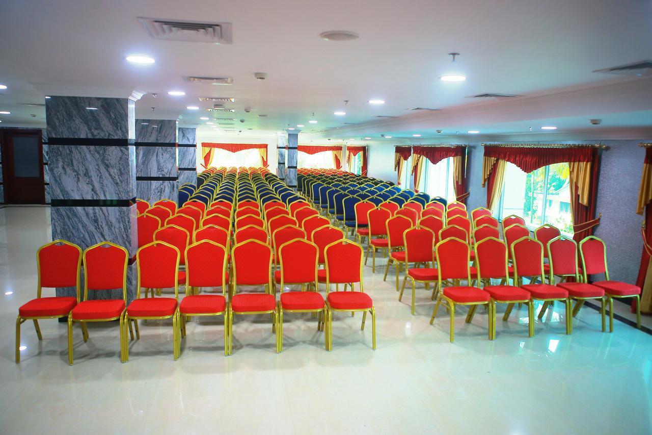 Seashore Residency Kodungallur Экстерьер фото