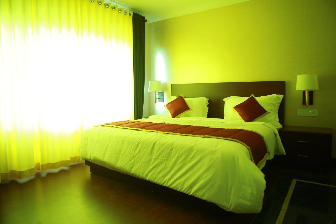 Seashore Residency Kodungallur Экстерьер фото