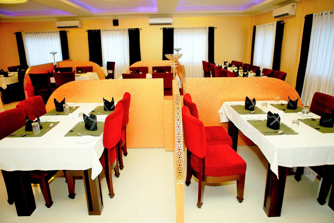 Seashore Residency Kodungallur Экстерьер фото
