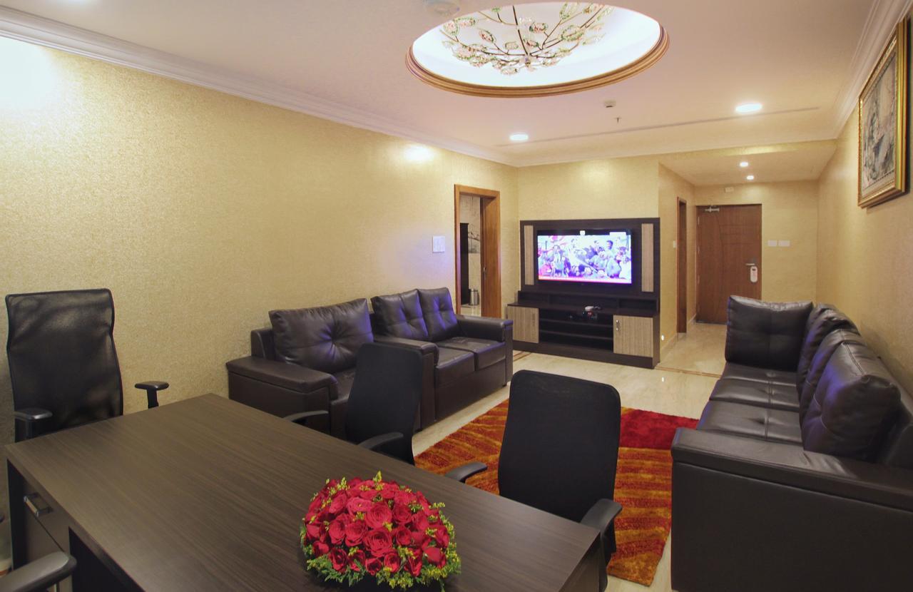 Seashore Residency Kodungallur Экстерьер фото